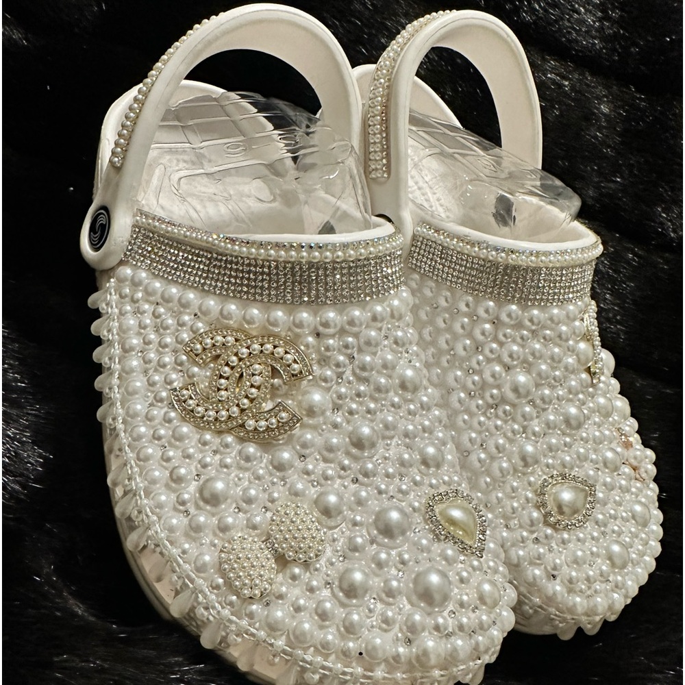 White Diva Designed
